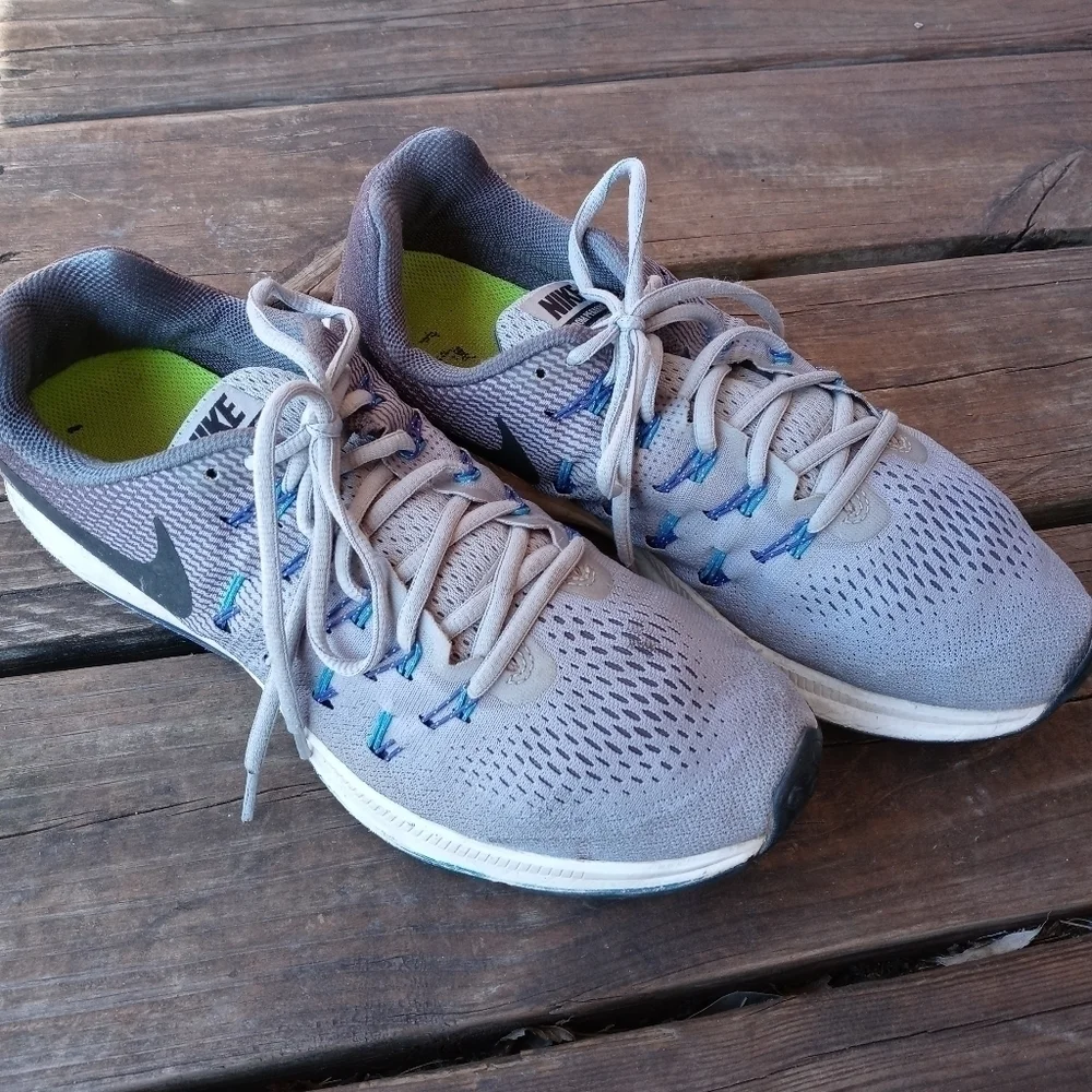 Nike Zoom Pegasus 33 Gray/Black/Blue Running Shoes Size 10.5 Men's. 183pm